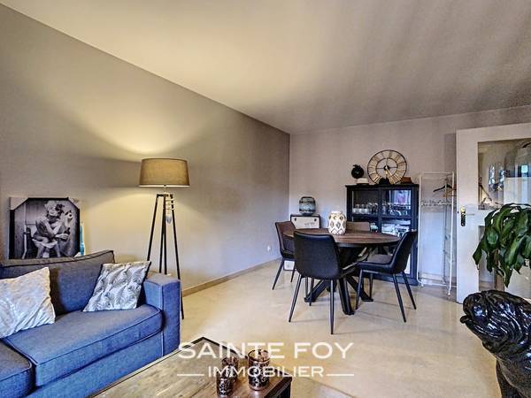 2022329 image7 - Sainte Foy Immobilier - Ce sont des agences immobilières dans l'Ouest Lyonnais spécialisées dans la location de maison ou d'appartement et la vente de propriété de prestige.