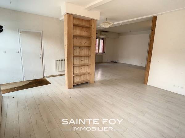2022344 image5 - Sainte Foy Immobilier - Ce sont des agences immobilières dans l'Ouest Lyonnais spécialisées dans la location de maison ou d'appartement et la vente de propriété de prestige.