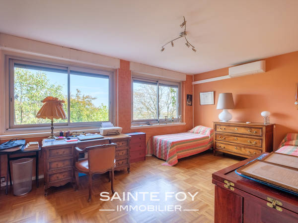 2022352 image5 - Sainte Foy Immobilier - Ce sont des agences immobilières dans l'Ouest Lyonnais spécialisées dans la location de maison ou d'appartement et la vente de propriété de prestige.