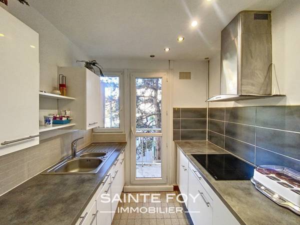 2022397 image5 - Sainte Foy Immobilier - Ce sont des agences immobilières dans l'Ouest Lyonnais spécialisées dans la location de maison ou d'appartement et la vente de propriété de prestige.