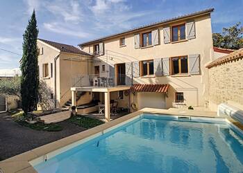 2022399 image1 - Sainte Foy Immobilier - Ce sont des agences immobilières dans l'Ouest Lyonnais spécialisées dans la location de maison ou d'appartement et la vente de propriété de prestige.