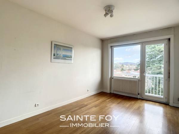 2022395 image4 - Sainte Foy Immobilier - Ce sont des agences immobilières dans l'Ouest Lyonnais spécialisées dans la location de maison ou d'appartement et la vente de propriété de prestige.