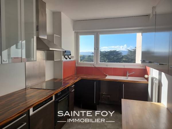 2022390 image3 - Sainte Foy Immobilier - Ce sont des agences immobilières dans l'Ouest Lyonnais spécialisées dans la location de maison ou d'appartement et la vente de propriété de prestige.