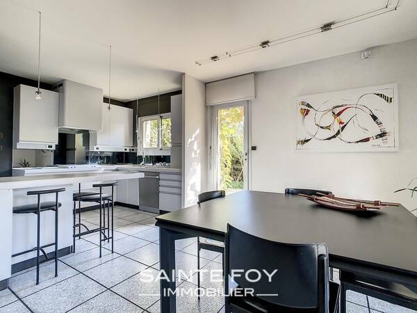 2022417 image5 - Sainte Foy Immobilier - Ce sont des agences immobilières dans l'Ouest Lyonnais spécialisées dans la location de maison ou d'appartement et la vente de propriété de prestige.