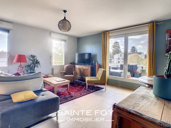 2022407 image2 - Sainte Foy Immobilier - Ce sont des agences immobilières dans l'Ouest Lyonnais spécialisées dans la location de maison ou d'appartement et la vente de propriété de prestige.
