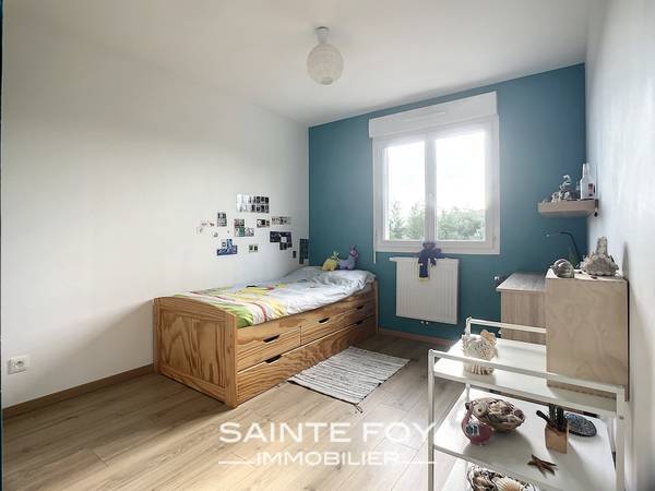 2022332 image7 - Sainte Foy Immobilier - Ce sont des agences immobilières dans l'Ouest Lyonnais spécialisées dans la location de maison ou d'appartement et la vente de propriété de prestige.