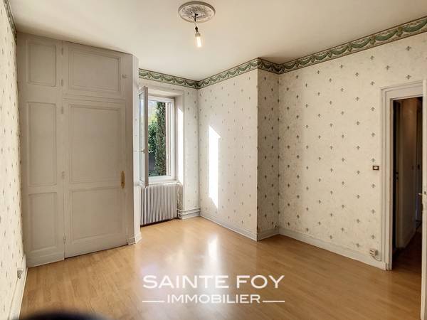2022269 image4 - Sainte Foy Immobilier - Ce sont des agences immobilières dans l'Ouest Lyonnais spécialisées dans la location de maison ou d'appartement et la vente de propriété de prestige.