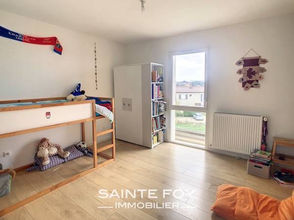 2022294 image5 - Sainte Foy Immobilier - Ce sont des agences immobilières dans l'Ouest Lyonnais spécialisées dans la location de maison ou d'appartement et la vente de propriété de prestige.