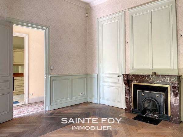2022507 image10 - Sainte Foy Immobilier - Ce sont des agences immobilières dans l'Ouest Lyonnais spécialisées dans la location de maison ou d'appartement et la vente de propriété de prestige.