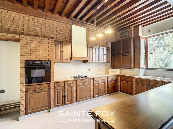 2022086 image4 - Sainte Foy Immobilier - Ce sont des agences immobilières dans l'Ouest Lyonnais spécialisées dans la location de maison ou d'appartement et la vente de propriété de prestige.