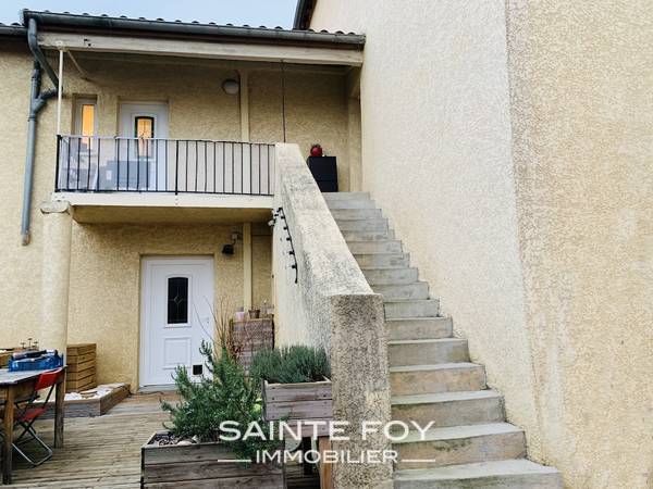 2022562 image7 - Sainte Foy Immobilier - Ce sont des agences immobilières dans l'Ouest Lyonnais spécialisées dans la location de maison ou d'appartement et la vente de propriété de prestige.
