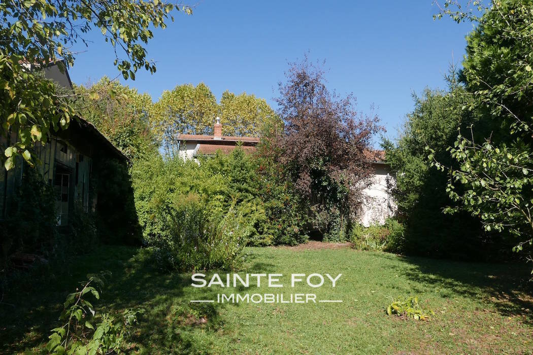 2022454 image1 - Sainte Foy Immobilier - Ce sont des agences immobilières dans l'Ouest Lyonnais spécialisées dans la location de maison ou d'appartement et la vente de propriété de prestige.