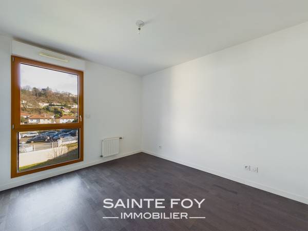 2022542 image6 - Sainte Foy Immobilier - Ce sont des agences immobilières dans l'Ouest Lyonnais spécialisées dans la location de maison ou d'appartement et la vente de propriété de prestige.