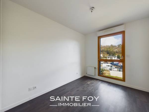 2022542 image7 - Sainte Foy Immobilier - Ce sont des agences immobilières dans l'Ouest Lyonnais spécialisées dans la location de maison ou d'appartement et la vente de propriété de prestige.