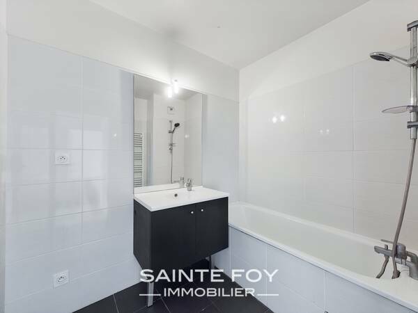 2022542 image8 - Sainte Foy Immobilier - Ce sont des agences immobilières dans l'Ouest Lyonnais spécialisées dans la location de maison ou d'appartement et la vente de propriété de prestige.