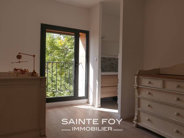 17550 image4 - Sainte Foy Immobilier - Ce sont des agences immobilières dans l'Ouest Lyonnais spécialisées dans la location de maison ou d'appartement et la vente de propriété de prestige.