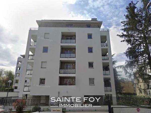 2022581 image2 - Sainte Foy Immobilier - Ce sont des agences immobilières dans l'Ouest Lyonnais spécialisées dans la location de maison ou d'appartement et la vente de propriété de prestige.