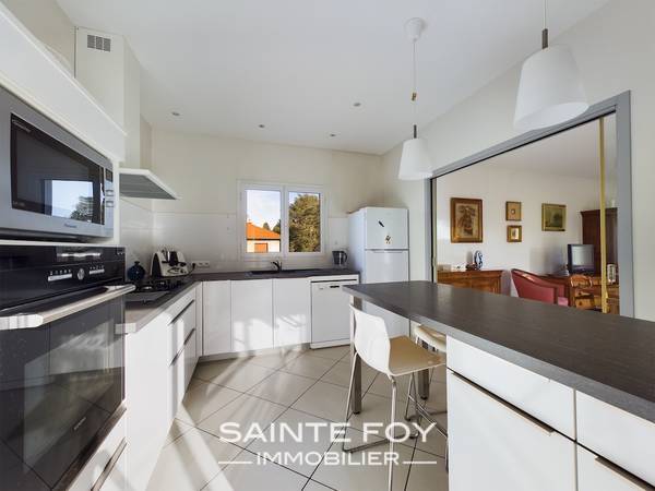 2022591 image5 - Sainte Foy Immobilier - Ce sont des agences immobilières dans l'Ouest Lyonnais spécialisées dans la location de maison ou d'appartement et la vente de propriété de prestige.