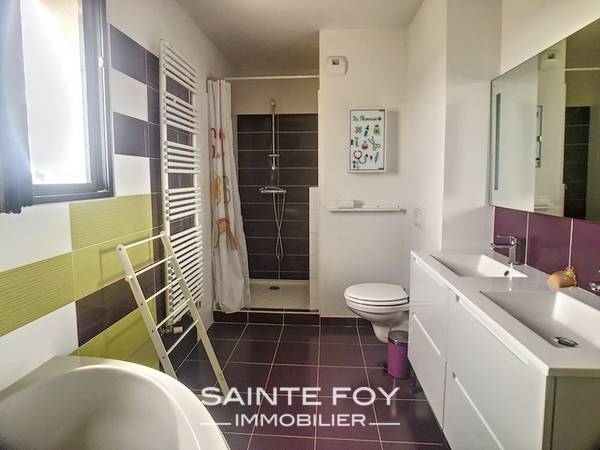 2022601 image8 - Sainte Foy Immobilier - Ce sont des agences immobilières dans l'Ouest Lyonnais spécialisées dans la location de maison ou d'appartement et la vente de propriété de prestige.