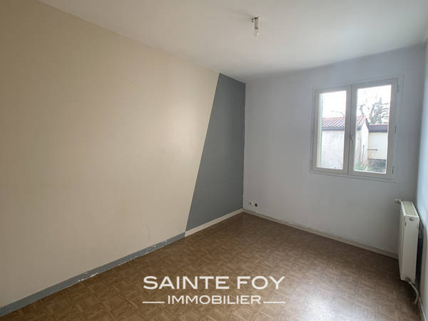 2022624 image6 - Sainte Foy Immobilier - Ce sont des agences immobilières dans l'Ouest Lyonnais spécialisées dans la location de maison ou d'appartement et la vente de propriété de prestige.