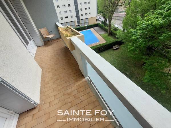 2022615 image7 - Sainte Foy Immobilier - Ce sont des agences immobilières dans l'Ouest Lyonnais spécialisées dans la location de maison ou d'appartement et la vente de propriété de prestige.
