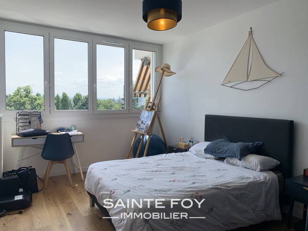2022495 image5 - Sainte Foy Immobilier - Ce sont des agences immobilières dans l'Ouest Lyonnais spécialisées dans la location de maison ou d'appartement et la vente de propriété de prestige.