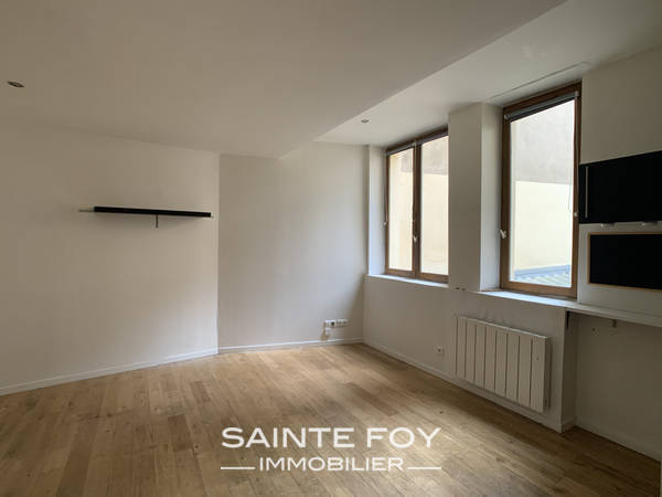 2022672 image2 - Sainte Foy Immobilier - Ce sont des agences immobilières dans l'Ouest Lyonnais spécialisées dans la location de maison ou d'appartement et la vente de propriété de prestige.