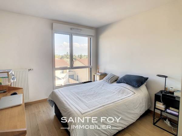 2022506 image5 - Sainte Foy Immobilier - Ce sont des agences immobilières dans l'Ouest Lyonnais spécialisées dans la location de maison ou d'appartement et la vente de propriété de prestige.