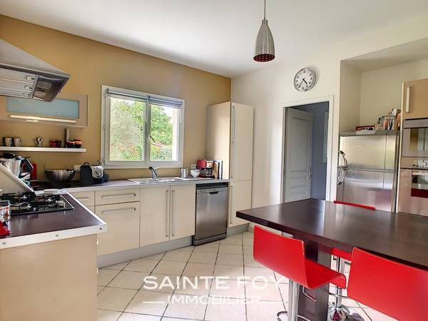 2022679 image4 - Sainte Foy Immobilier - Ce sont des agences immobilières dans l'Ouest Lyonnais spécialisées dans la location de maison ou d'appartement et la vente de propriété de prestige.