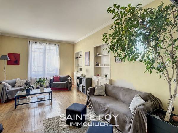 2022686 image2 - Sainte Foy Immobilier - Ce sont des agences immobilières dans l'Ouest Lyonnais spécialisées dans la location de maison ou d'appartement et la vente de propriété de prestige.