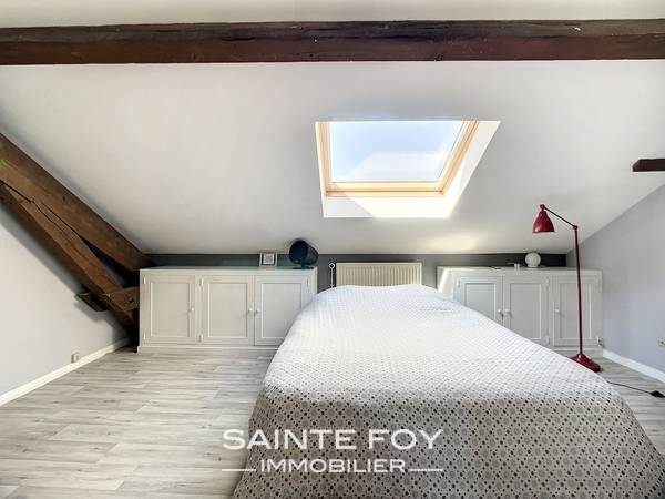 2022686 image8 - Sainte Foy Immobilier - Ce sont des agences immobilières dans l'Ouest Lyonnais spécialisées dans la location de maison ou d'appartement et la vente de propriété de prestige.