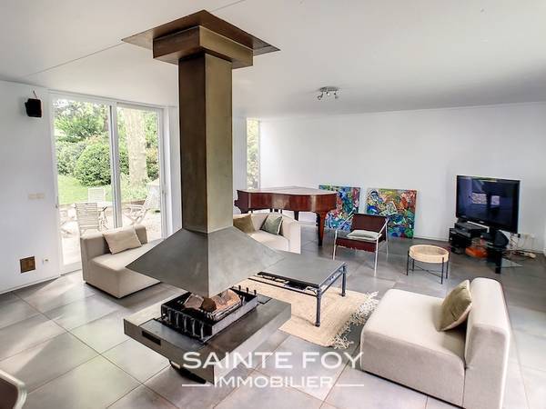 2022511 image2 - Sainte Foy Immobilier - Ce sont des agences immobilières dans l'Ouest Lyonnais spécialisées dans la location de maison ou d'appartement et la vente de propriété de prestige.