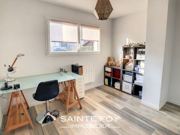 2021878 image6 - Sainte Foy Immobilier - Ce sont des agences immobilières dans l'Ouest Lyonnais spécialisées dans la location de maison ou d'appartement et la vente de propriété de prestige.