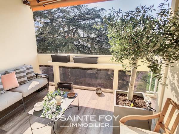 2022688 image2 - Sainte Foy Immobilier - Ce sont des agences immobilières dans l'Ouest Lyonnais spécialisées dans la location de maison ou d'appartement et la vente de propriété de prestige.