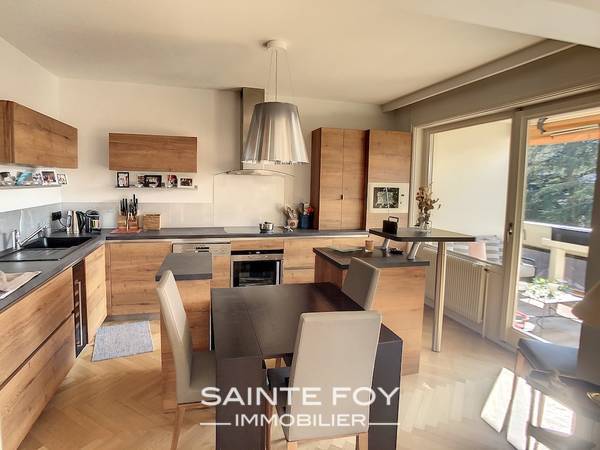 2022688 image3 - Sainte Foy Immobilier - Ce sont des agences immobilières dans l'Ouest Lyonnais spécialisées dans la location de maison ou d'appartement et la vente de propriété de prestige.