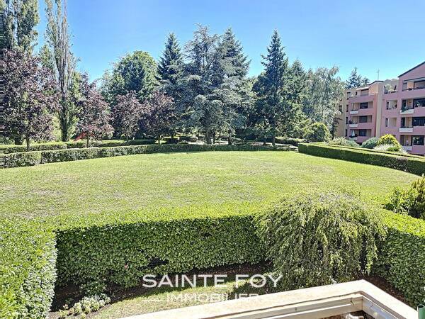 2022221 image8 - Sainte Foy Immobilier - Ce sont des agences immobilières dans l'Ouest Lyonnais spécialisées dans la location de maison ou d'appartement et la vente de propriété de prestige.