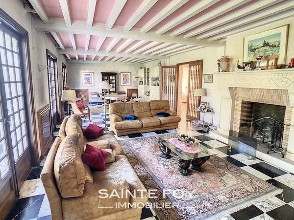 2022991 image3 - Sainte Foy Immobilier - Ce sont des agences immobilières dans l'Ouest Lyonnais spécialisées dans la location de maison ou d'appartement et la vente de propriété de prestige.