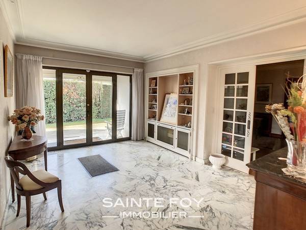 2022991 image4 - Sainte Foy Immobilier - Ce sont des agences immobilières dans l'Ouest Lyonnais spécialisées dans la location de maison ou d'appartement et la vente de propriété de prestige.