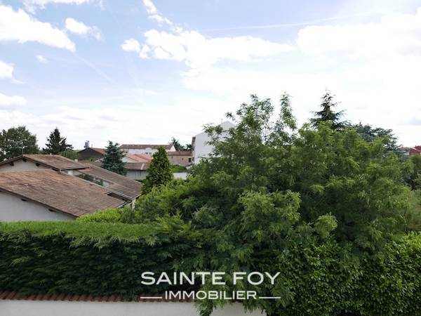 17527 image5 - Sainte Foy Immobilier - Ce sont des agences immobilières dans l'Ouest Lyonnais spécialisées dans la location de maison ou d'appartement et la vente de propriété de prestige.