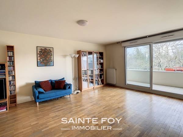2021173 image3 - Sainte Foy Immobilier - Ce sont des agences immobilières dans l'Ouest Lyonnais spécialisées dans la location de maison ou d'appartement et la vente de propriété de prestige.