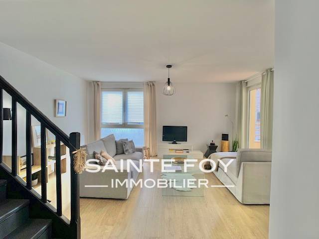 2023316 image1 - Sainte Foy Immobilier - Ce sont des agences immobilières dans l'Ouest Lyonnais spécialisées dans la location de maison ou d'appartement et la vente de propriété de prestige.