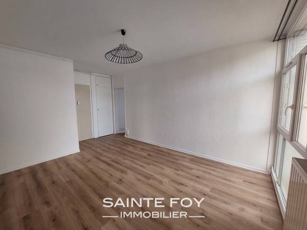 2022394 image3 - Sainte Foy Immobilier - Ce sont des agences immobilières dans l'Ouest Lyonnais spécialisées dans la location de maison ou d'appartement et la vente de propriété de prestige.