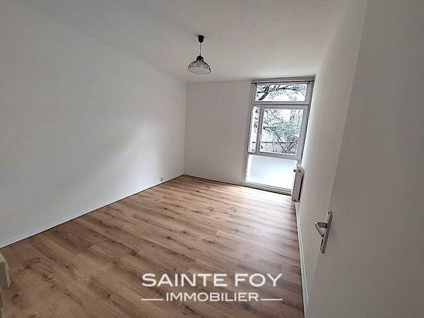 2022394 image4 - Sainte Foy Immobilier - Ce sont des agences immobilières dans l'Ouest Lyonnais spécialisées dans la location de maison ou d'appartement et la vente de propriété de prestige.