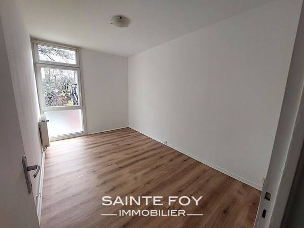 2022394 image6 - Sainte Foy Immobilier - Ce sont des agences immobilières dans l'Ouest Lyonnais spécialisées dans la location de maison ou d'appartement et la vente de propriété de prestige.
