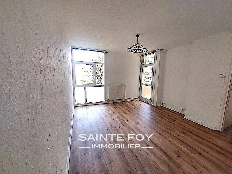 2022394 image1 - Sainte Foy Immobilier - Ce sont des agences immobilières dans l'Ouest Lyonnais spécialisées dans la location de maison ou d'appartement et la vente de propriété de prestige.