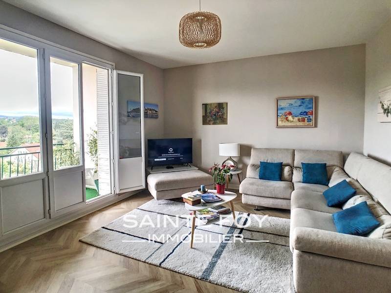 2023324 image1 - Sainte Foy Immobilier - Ce sont des agences immobilières dans l'Ouest Lyonnais spécialisées dans la location de maison ou d'appartement et la vente de propriété de prestige.