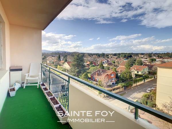 2023324 image5 - Sainte Foy Immobilier - Ce sont des agences immobilières dans l'Ouest Lyonnais spécialisées dans la location de maison ou d'appartement et la vente de propriété de prestige.