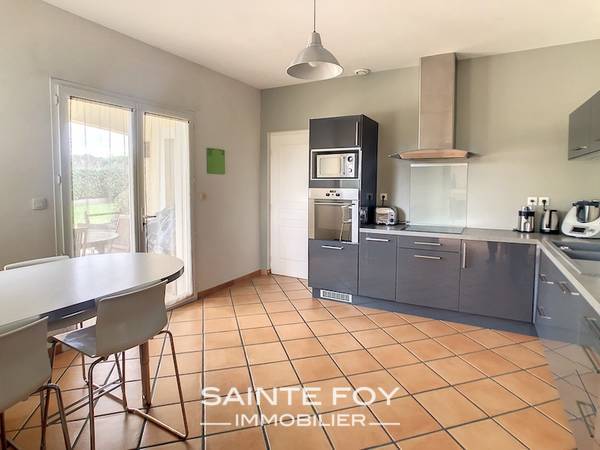2022965 image4 - Sainte Foy Immobilier - Ce sont des agences immobilières dans l'Ouest Lyonnais spécialisées dans la location de maison ou d'appartement et la vente de propriété de prestige.
