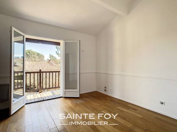 2022608 image6 - Sainte Foy Immobilier - Ce sont des agences immobilières dans l'Ouest Lyonnais spécialisées dans la location de maison ou d'appartement et la vente de propriété de prestige.