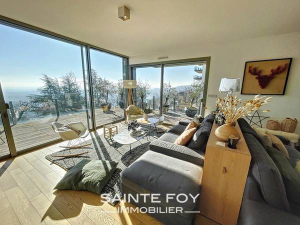 2023320 image3 - Sainte Foy Immobilier - Ce sont des agences immobilières dans l'Ouest Lyonnais spécialisées dans la location de maison ou d'appartement et la vente de propriété de prestige.
